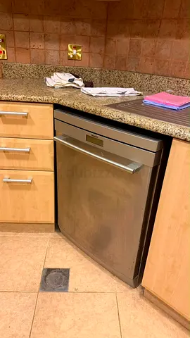 Bosch Stainless Steel Built-in Dishwasher - Good Working Condition