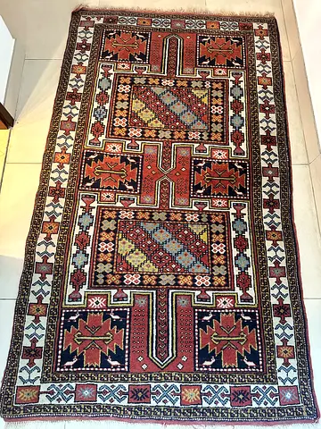 Handwoven Persian-style Wool Rug - 3x6 ft, Traditional Geometric Design