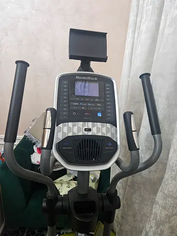 Nordic Track Elliptical Cross Trainer