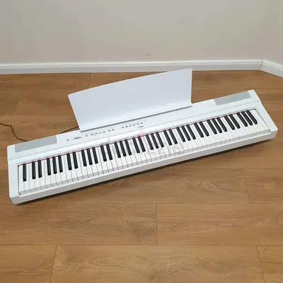 Yamaha yamaha p-125a portable white piano