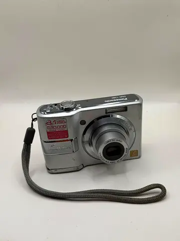 Panasonic Lumix DMC-LS80 Digital Camera