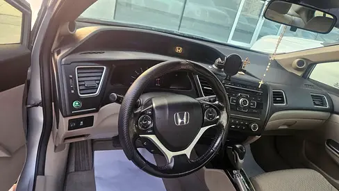 2015 Honda CIVIC — фото 8