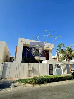 Luxury 4-Bedroom Villa with Maid & Driver Room | Double Row | Yas West, Abu Dhabi