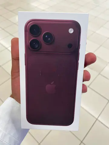 iPhone 18 pro max 256 gb burgundy
