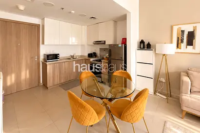 Fully Furnished | Pool View | Bright & Spacious