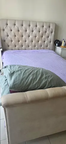 Bed + mattress - 400