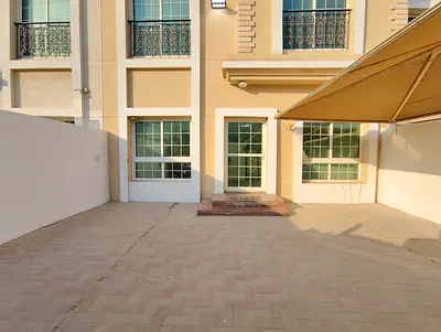 3 BEDROOMS+ MAIDS+ STUDY ROOM - NEWLY RENOVATED VILLA