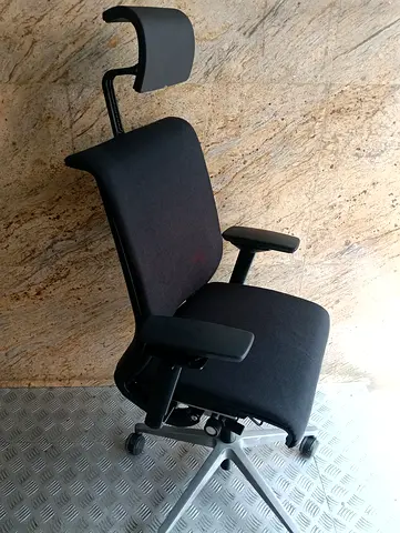 Steelcase headrest chair for selling.comfirtable for long time sitting