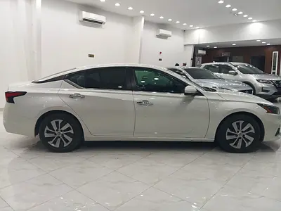 Nissan Altima SE 2022 GCC Specs