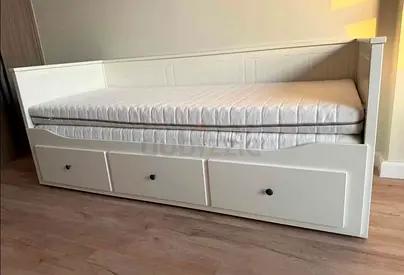 IKEA Hamnes day bed with 2 mattress and 3store