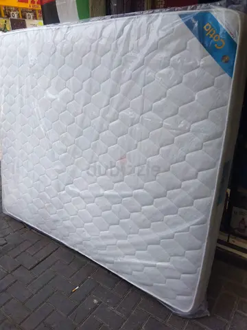 160x200cm queen size mattress. Same day delivery available