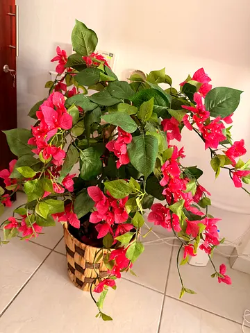 artificial plant