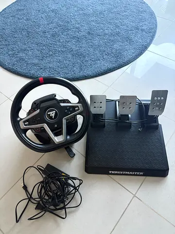 Thrust master T248 with pedals