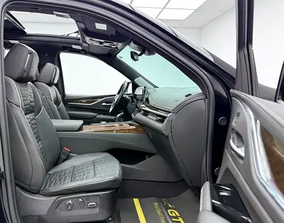 صورة 9 لـ 2024 Cadillac ESCALADE