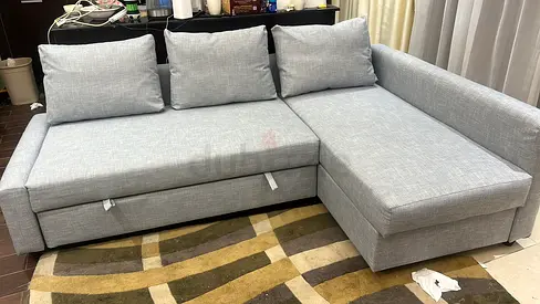Sofa cumbed