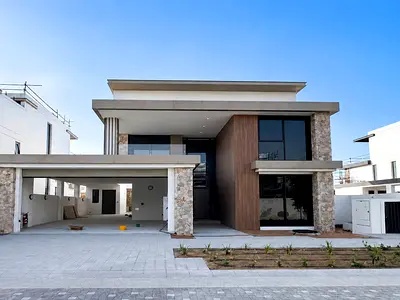 Large Plot | Single Row | Close to Pool