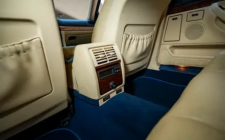 صورة 14 لـ 2001 BMW 7-SERIES