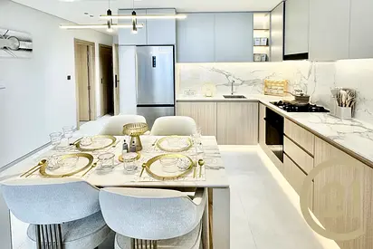 Vastu | Entryway Closets | Genuine Resale