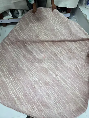 CARPET URGENT SALE