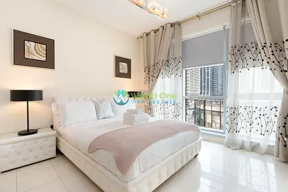 Spacious 2BR | Community View | Fitted Kitchen | Ready To Move In