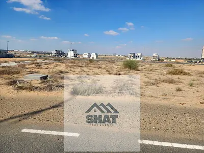 For sale unique commercial residential G + 3 floors plot Located on back and front street Second plot from main road Alsoor Kalba - Sharjah