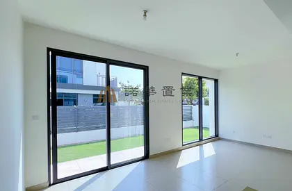 Corner Villa | Vacant | Hot Deal