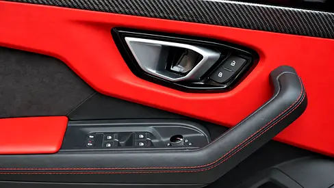 2022 Lamborghini URUS 缩略图 18