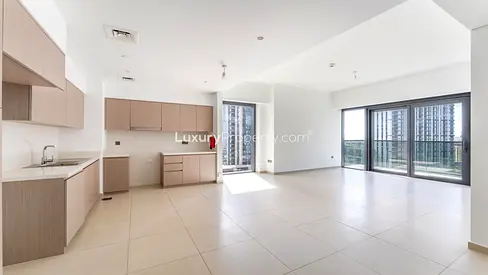 Prime Downtown Living | High Floor | Vacant