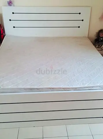 Double bed with Mattress