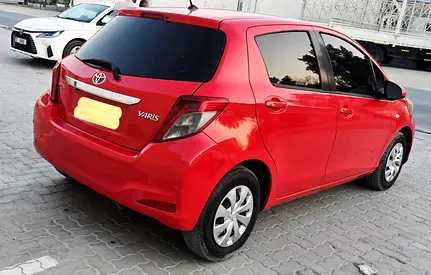 2012 Toyota YARIS — фото 4