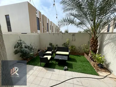 جاهز للسكن || تاون هاوس فاخر || غرفتي نوم وصالة في نسما || منزل واسع || موقع متميز || سهولة الوصول إلى دبي || بدون رسوم خدمات