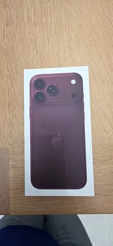 Apple 18 Pro Max 512GB Burgundy