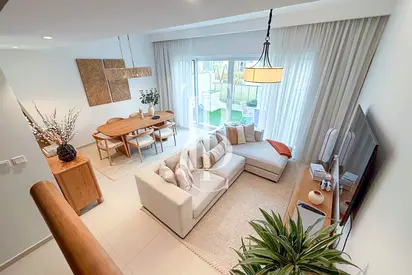 Rare Furnished 4BR | Premium Single Row