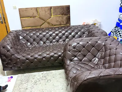 Leather sofa for sale in Dubai
