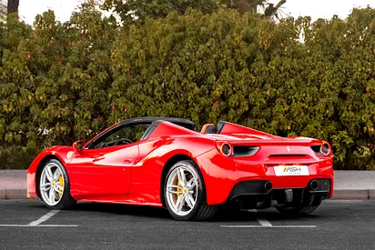 صورة مصغرة 17 لـ 2017 Ferrari 488 SPIDER