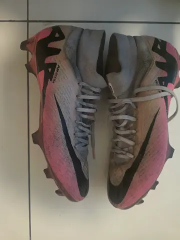 Used Nike Mercurial Football Boots Size 42 UK — Pink/White