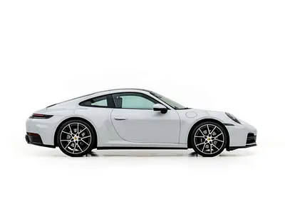 Porsche 911 Carrera 2025-2