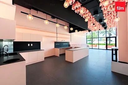 Prime Fitted Retail | Commercial Expert JVC