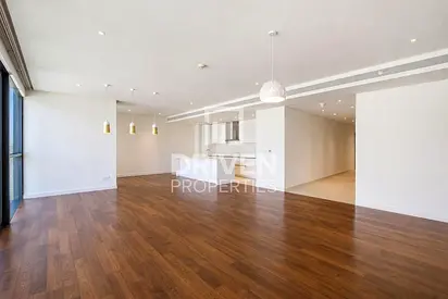 Elegant Home | Modern Finishes | Vast Layout
