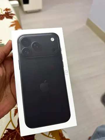 Sealed Apple iPhone (Black) - Brand New in Box