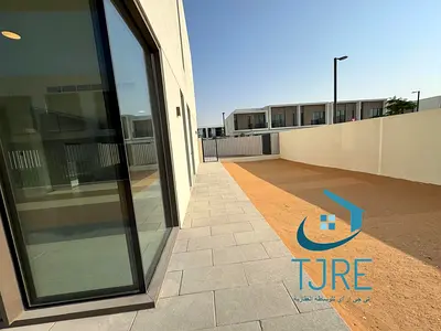 Single Row| Bigger Plot | Hot Deal | No Agents