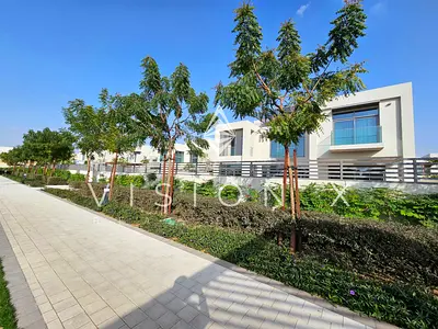 Sophisticated Living | Premium Townhouse | Ready to Move