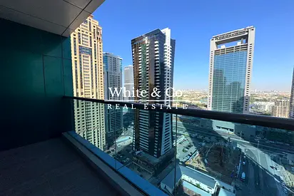 Furnished | Modern Unit | Great Amenities