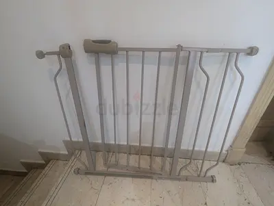 Child safety gate
