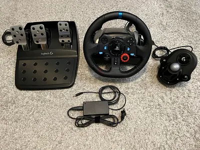 Logitech G29 Racing Wheel, Pedals and Shifter — Complete Set (Good Condition)