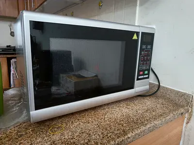 Microwave oven