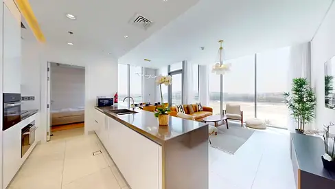 CHILLER INCLUDED | FURNISHED | VACANT TOP FLOOR