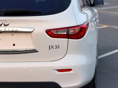 صورة 9 لـ 2013 Infiniti JX-SERIES