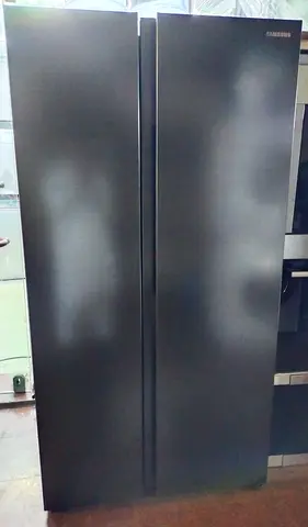 Samsung Side-by-Side Refrigerator - Good Condition