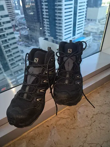 Salomon X Ultra 3 Wide Mid GTX – Size EU 40 / US 7 Men Hiking shoes